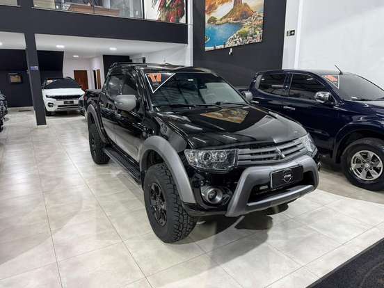 MITSUBISHI-L200 OUTDOOR-3.2 4X4 CD 16V TURBO INTERCOOLER DIESEL 4P AUTOMÁTICO MITSUBISHI-L200 OUTDOOR-2016