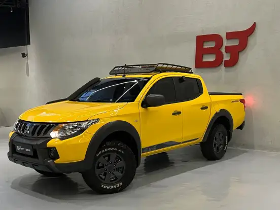 MITSUBISHI-L200 TRITON-2.4 16V TURBO DIESEL SAVANA GLS CD 4X4 AUTOMÁTICO MITSUBISHI-L200 TRITON-2022