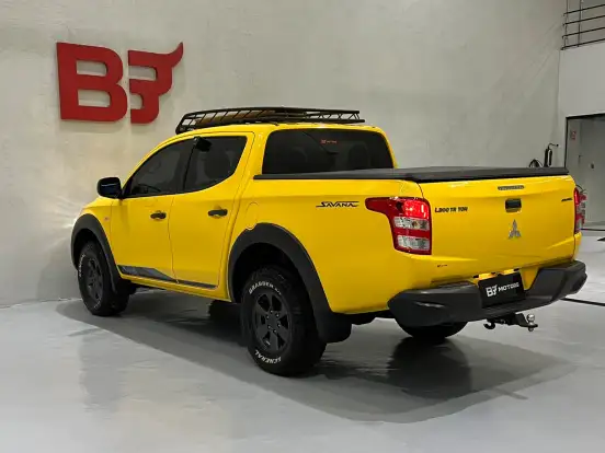 MITSUBISHI-L200 TRITON-2.4 16V TURBO DIESEL SAVANA GLS CD 4X4 AUTOMÁTICO MITSUBISHI-L200 TRITON-2022