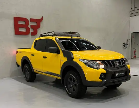MITSUBISHI-L200 TRITON-2022