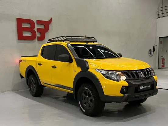 MITSUBISHI-L200 TRITON-2.4 16V TURBO DIESEL SAVANA GLS CD 4X4 AUTOMÁTICO MITSUBISHI-L200 TRITON-2022