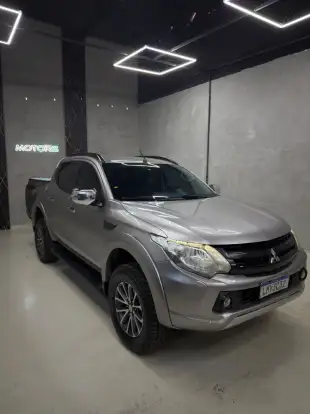MITSUBISHI-L200 TRITON-2019