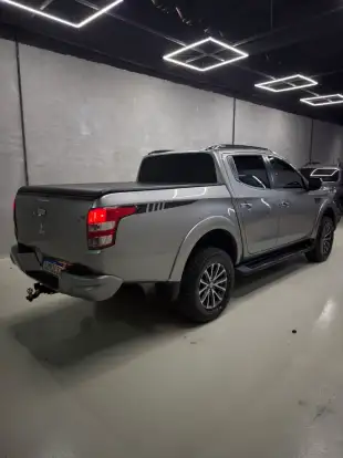 MITSUBISHI-L200 TRITON-2019