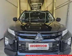 MITSUBISHI L200 TRITON 2.4 16V TURBO DIESEL SPORT HPE-S CD 4P 4X4 AUTOMÁTICO MITSUBISHI L200 TRITON 2.4 16V TURBO DIESEL SPORT HPE-S CD 4P 4X4 AUTOMÁTICO