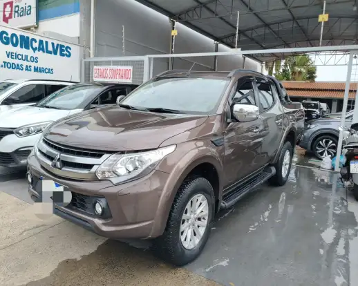 MITSUBISHI-L200 TRITON-2020