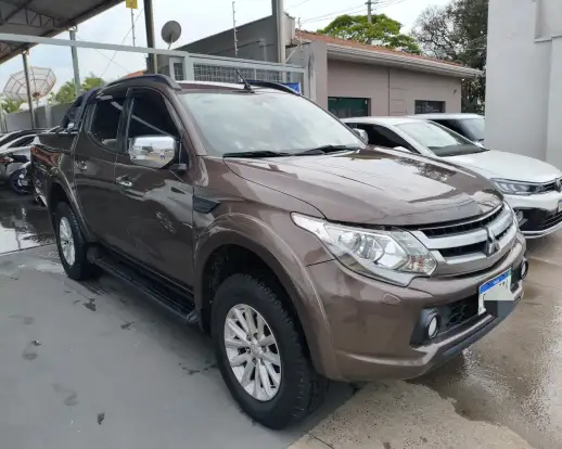 MITSUBISHI-L200 TRITON-2020