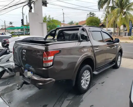MITSUBISHI-L200 TRITON-2020