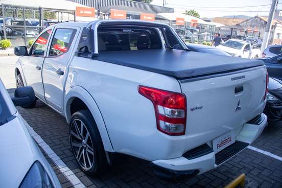 MITSUBISHI-L200 TRITON-2022