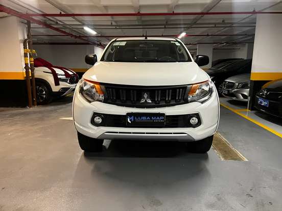 MITSUBISHI-L200 TRITON-2024