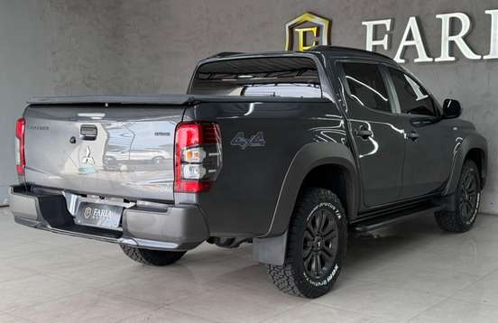 MITSUBISHI-L200 TRITON-2024