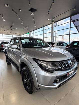 MITSUBISHI L200 TRITON 2.4 16V TURBO DIESEL SPORT GLS CD 4P 4X4 AUTOMÁTICO