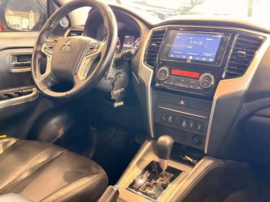 MITSUBISHI-L200 TRITON-2023