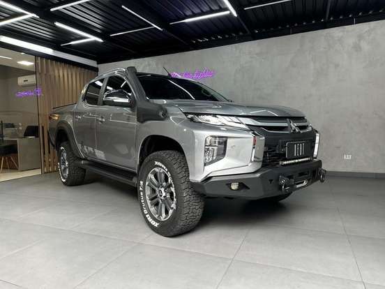 MITSUBISHI-L200 TRITON-2021