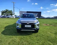 MITSUBISHI L200 TRITON 2.4 16V TURBO DIESEL SPORT HPE-S CD 4P 4X4 AUTOMÁTICO MITSUBISHI L200 TRITON 2.4 16V TURBO DIESEL SPORT HPE-S CD 4P 4X4 AUTOMÁTICO