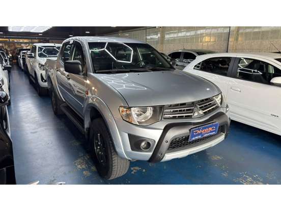 MITSUBISHI-L200 TRITON-2015