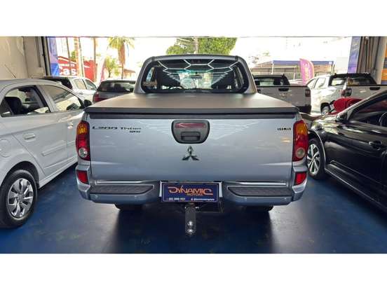 MITSUBISHI-L200 TRITON-2015