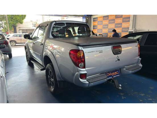 MITSUBISHI-L200 TRITON-2015