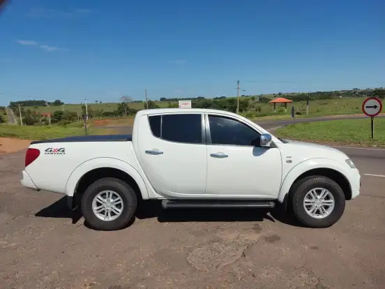 MITSUBISHI-L200 TRITON-2014