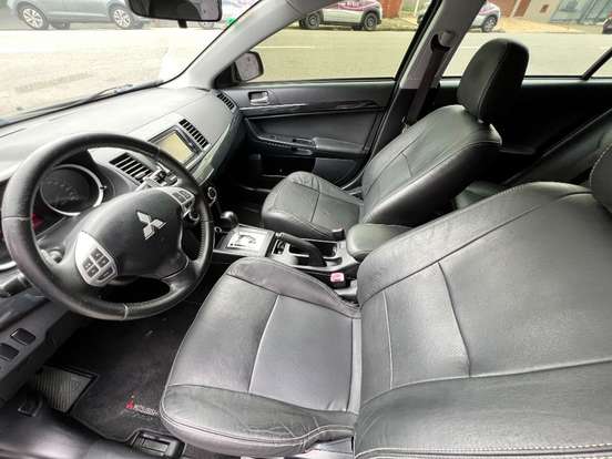 MITSUBISHI-LANCER-2013