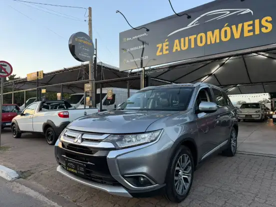 MITSUBISHI-OUTLANDER-2017