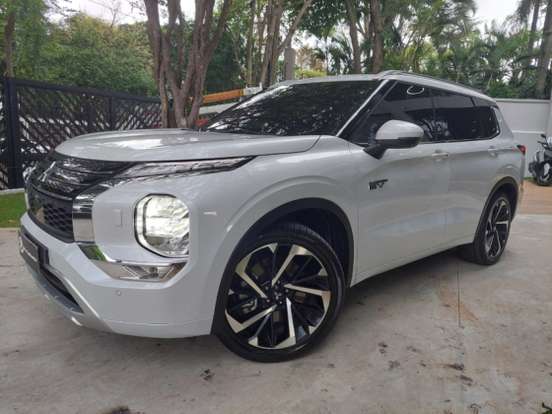 MITSUBISHI-OUTLANDER-2.4 PHEV HPE-S S-AWC DHT MITSUBISHI-OUTLANDER-2025