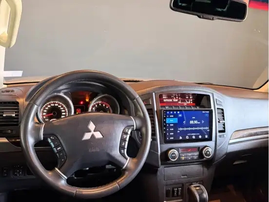 MITSUBISHI-PAJERO FULL-3.2 HPE 4X4 16V TURBO INTERCOOLER DIESEL 4P AUTOMÁTICO MITSUBISHI-PAJERO FULL-2013
