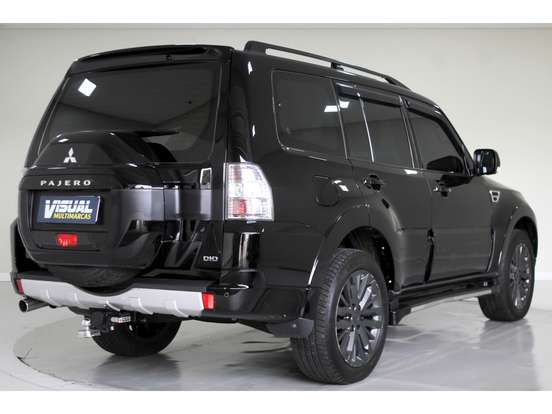 MITSUBISHI-PAJERO FULL-3.2 HPE 4X4 16V TURBO INTERCOOLER DIESEL 4P AUTOMÁTICO MITSUBISHI-PAJERO FULL-2020