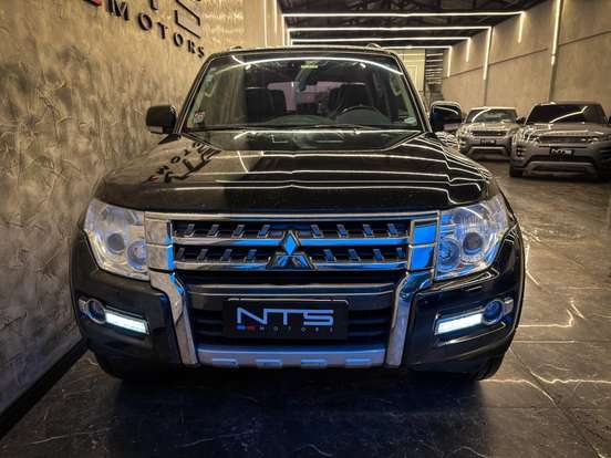 MITSUBISHI-PAJERO FULL-2015