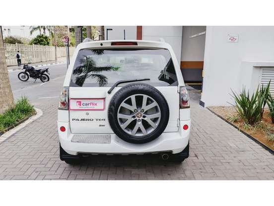 MITSUBISHI-PAJERO TR4-2013