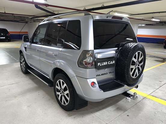 MITSUBISHI-PAJERO TR4-2.0 4X2 16V 140CV FLEX 4P AUTOMÁTICO MITSUBISHI-PAJERO TR4-2014