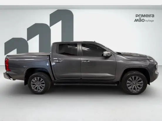 MITSUBISHI-TRITON-2.4 BITURBO DIESEL CD HPE 4X4 AUTOMÁTICO MITSUBISHI-TRITON-2025