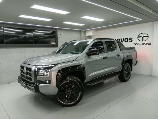 MITSUBISHI-TRITON-2.4 BITURBO DIESEL CD KATANA 4X4 AUTOMÁTICO MITSUBISHI-TRITON-2025