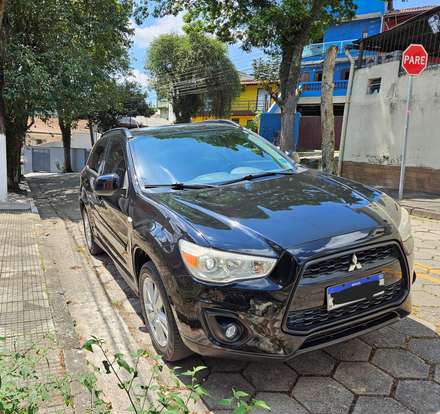 MITSUBISHI-ASX-2012