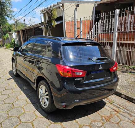 MITSUBISHI-ASX-2012