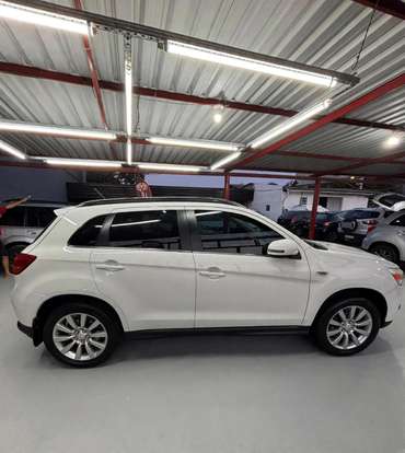 MITSUBISHI-ASX-2016