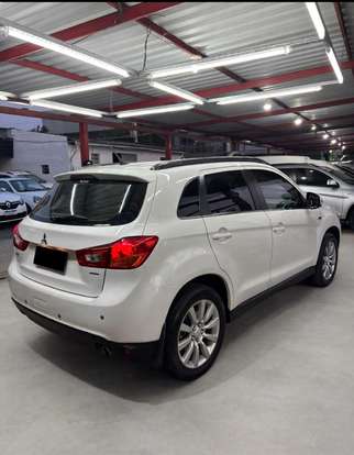 MITSUBISHI-ASX-2016