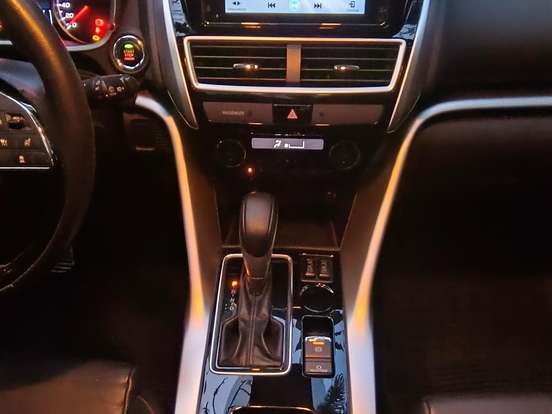 MITSUBISHI-ECLIPSE CROSS-1.5 MIVEC TURBO GASOLINA HPE-S CVT MITSUBISHI-ECLIPSE CROSS-2019