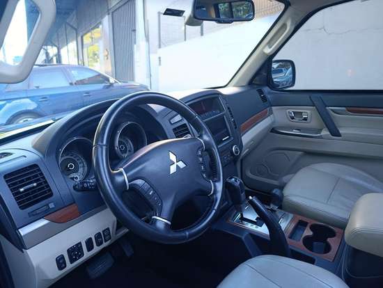 MITSUBISHI-PAJERO FULL-3.8 HPE 4X4 V6 24V GASOLINA 4P AUTOMÁTICO MITSUBISHI-PAJERO FULL-2012