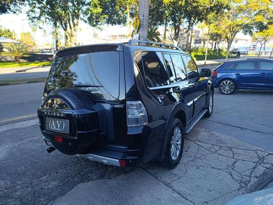 MITSUBISHI-PAJERO FULL-3.8 HPE 4X4 V6 24V GASOLINA 4P AUTOMÁTICO MITSUBISHI-PAJERO FULL-2012