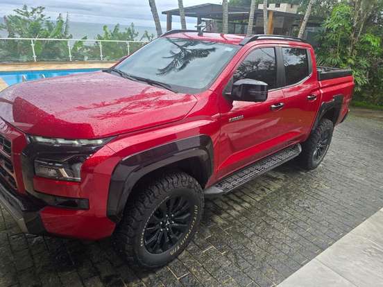 MITSUBISHI-TRITON-2.4 BITURBO DIESEL CD KATANA 4X4 AUTOMÁTICO MITSUBISHI-TRITON-2025