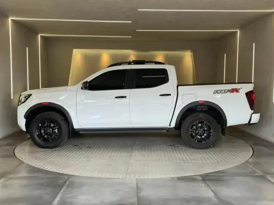 NISSAN-FRONTIER-2.3 16V TURBO DIESEL PRO4X CD 4X4 AUTOMÁTICO NISSAN-FRONTIER-2022