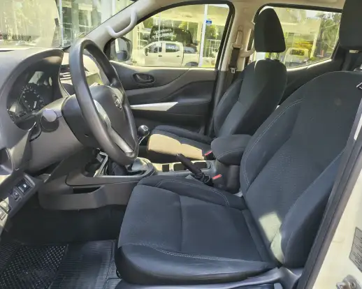 NISSAN-FRONTIER-2021