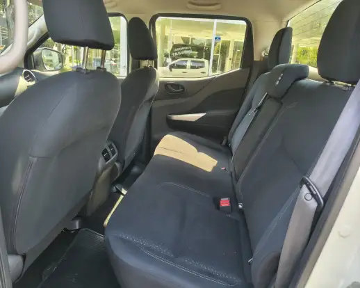NISSAN-FRONTIER-2021