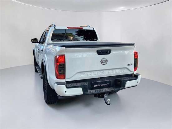 NISSAN-FRONTIER-2023
