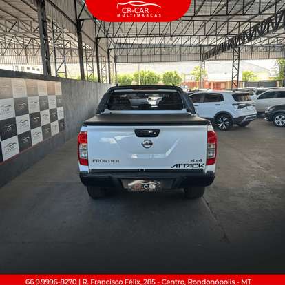 NISSAN-FRONTIER-2021