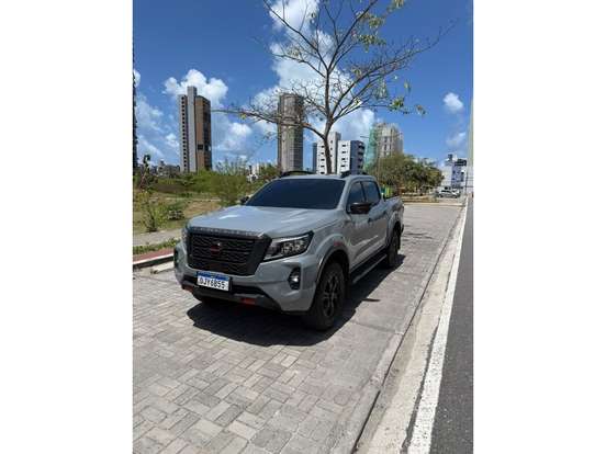 NISSAN-FRONTIER-2022