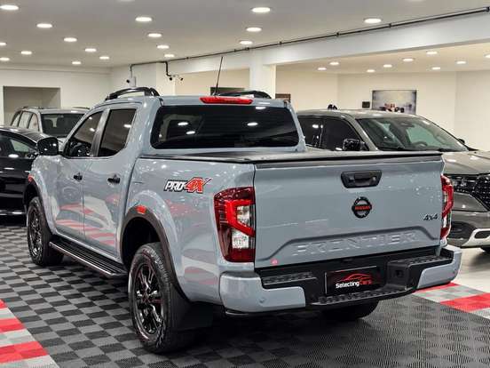 NISSAN-FRONTIER-2022