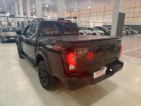NISSAN-FRONTIER-2023