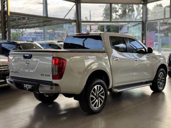 NISSAN-FRONTIER-2022