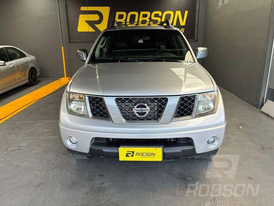 NISSAN-FRONTIER-2012